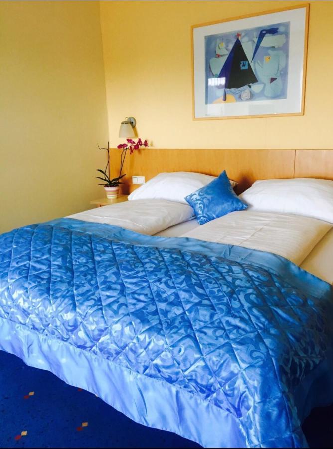 Bellis Hotel Sankt Urban Екстер'єр фото