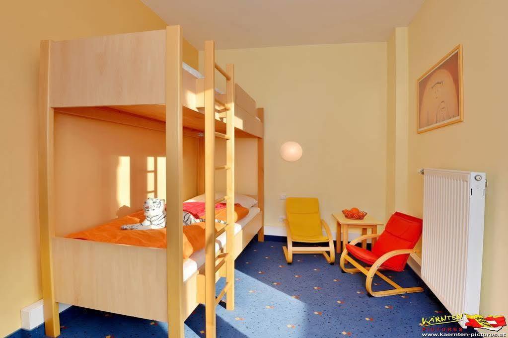 Bellis Hotel Sankt Urban Екстер'єр фото